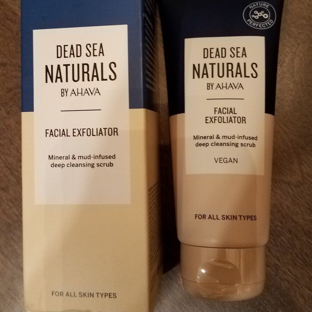 DEAD SEA NATURALS by AHAVA Facial Exfoliator sealed
